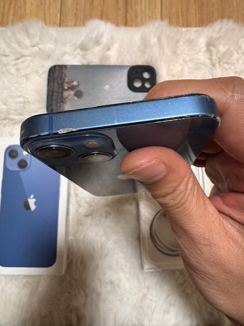 iPhone 13 Simフリー