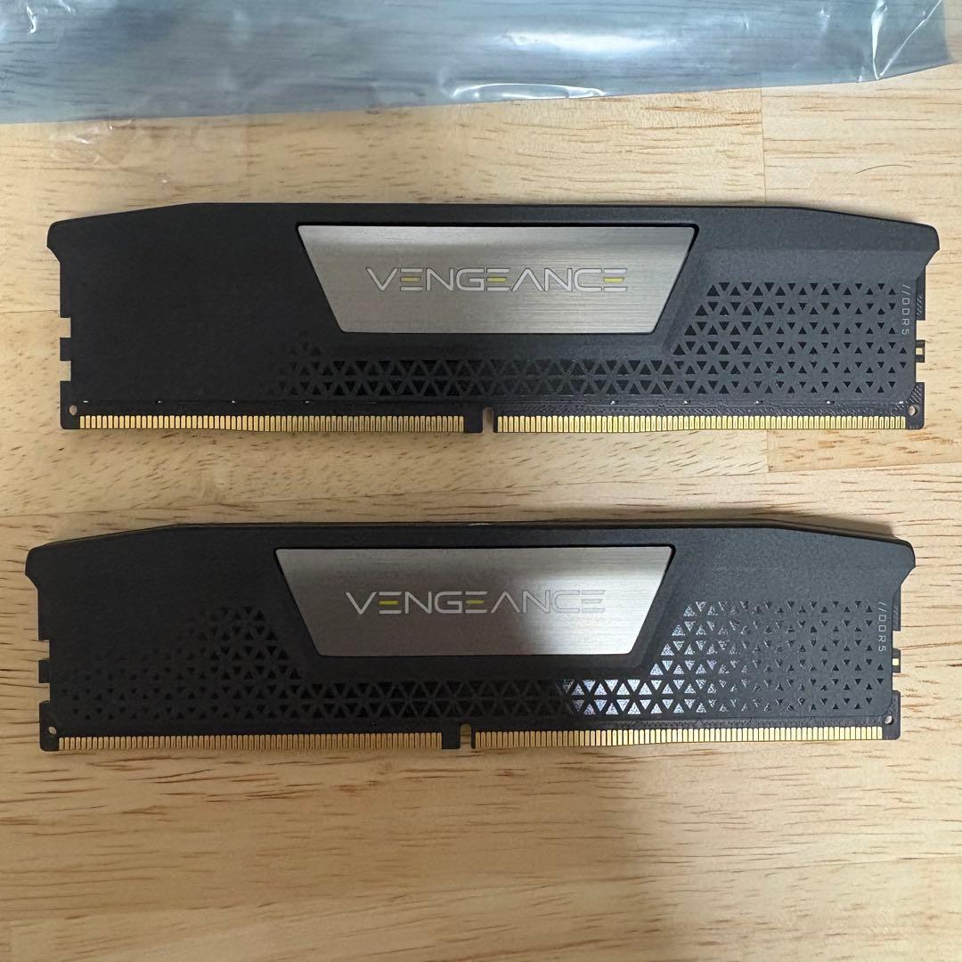 DDR5-6000 64GB(32GB 2枚組) デスクトップ用メモリ ①