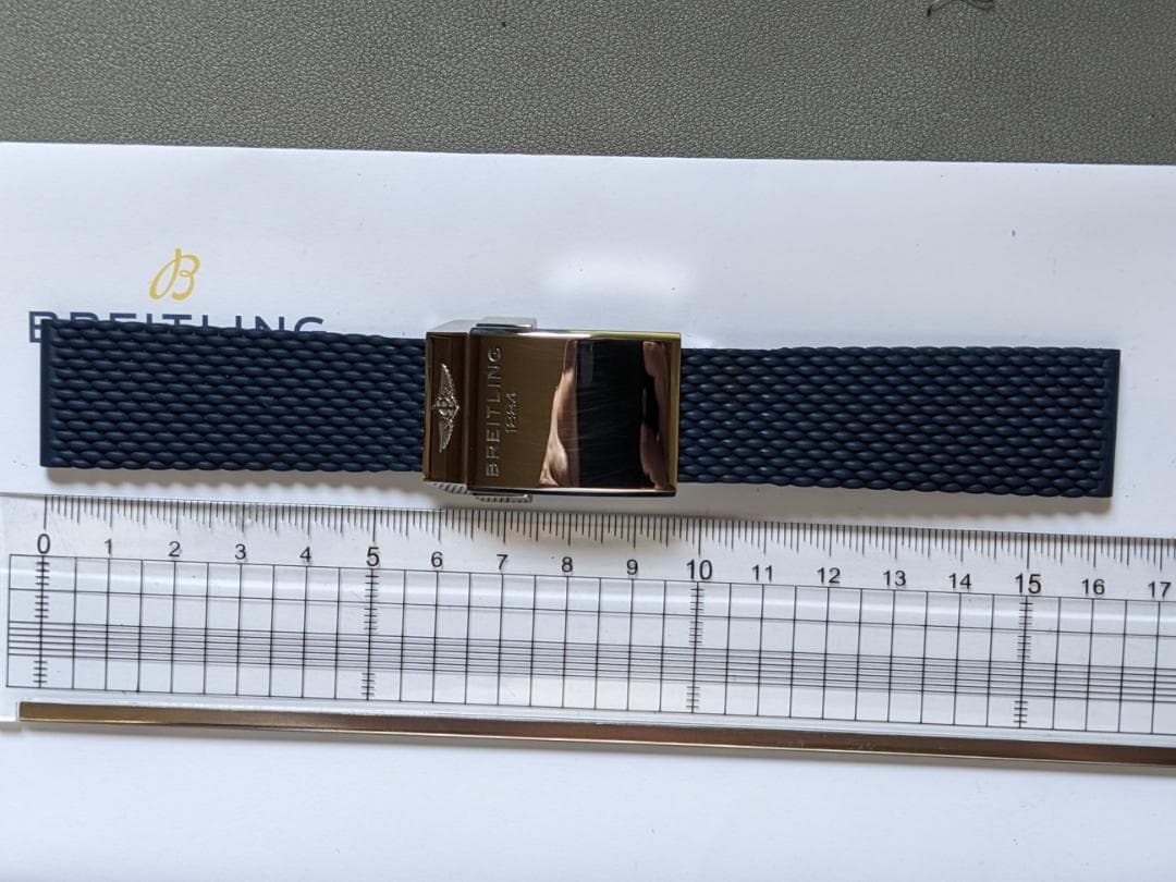 BREITLING スーパーオーシャン 22mm ネイビーラバーベルト　バックル