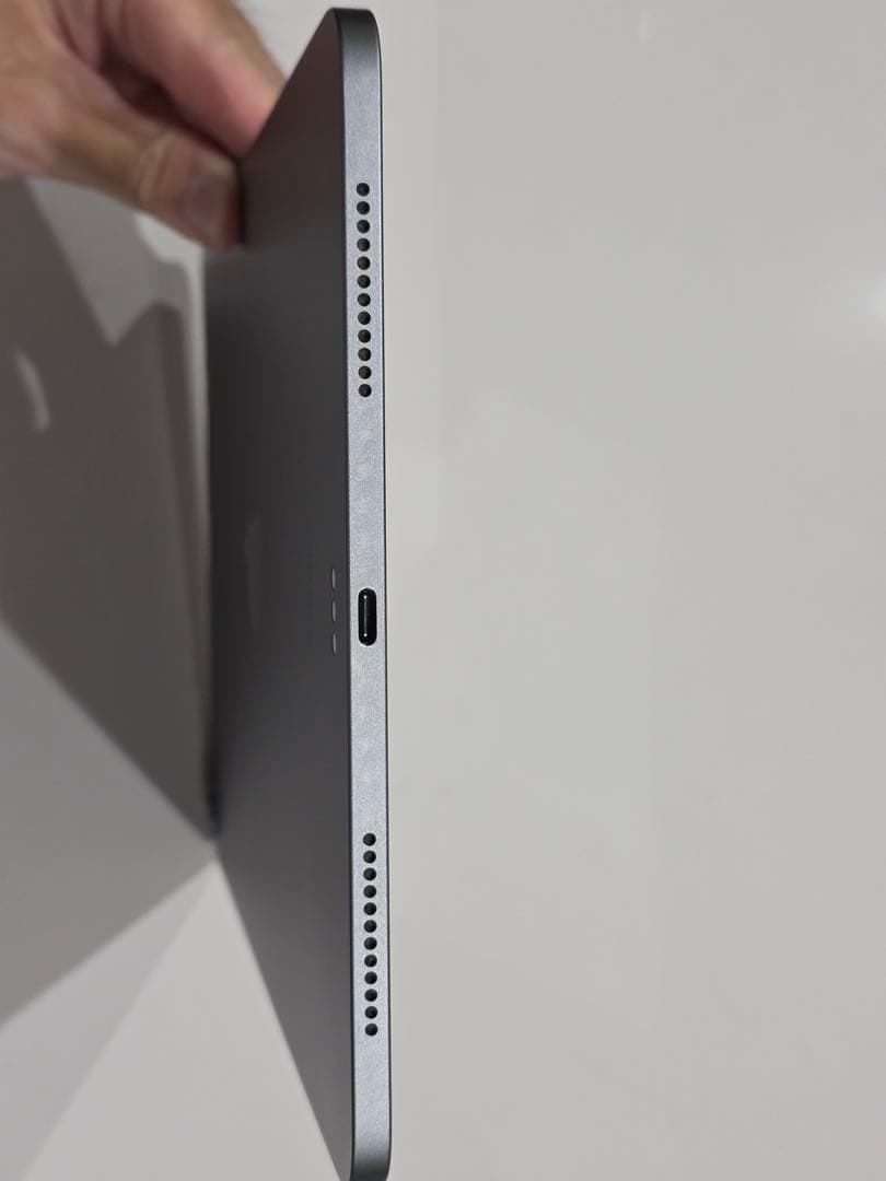 【美品】iPad Air 第5世代　256G Wi-Fiモデル　スペースグレイ