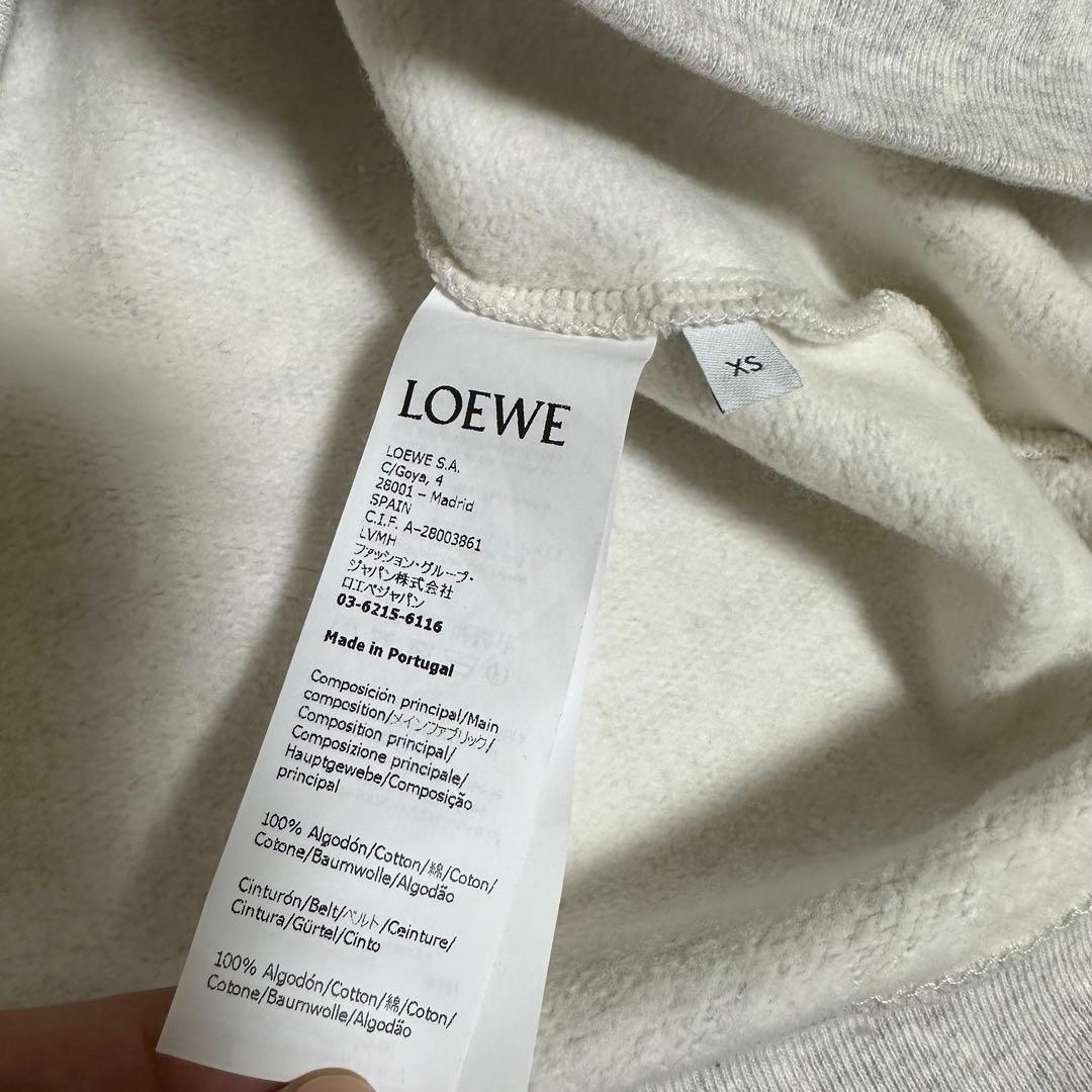 LOEWEススワタリフーディーXS ユニセックス　千と千尋の神隠し