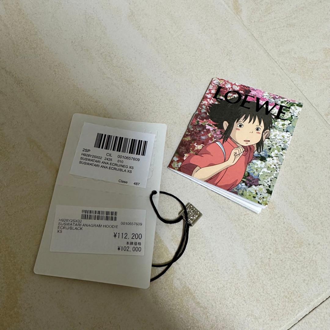 LOEWEススワタリフーディーXS ユニセックス　千と千尋の神隠し