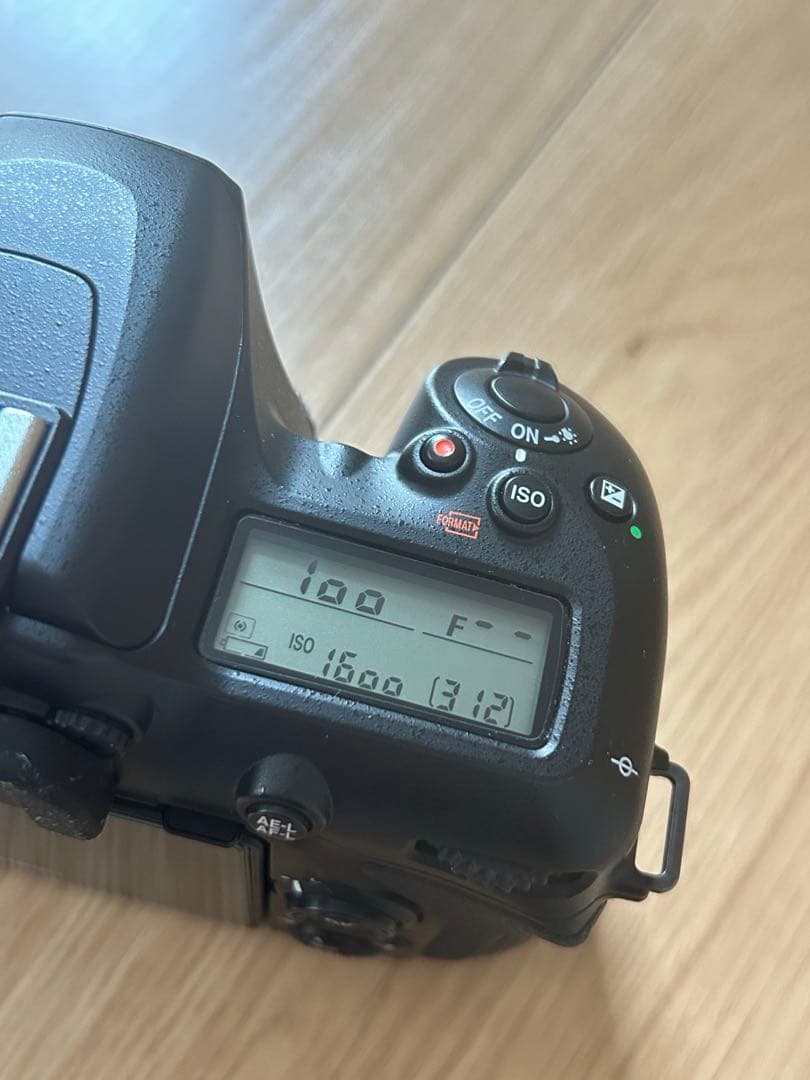 Nikon D7500 ボディ