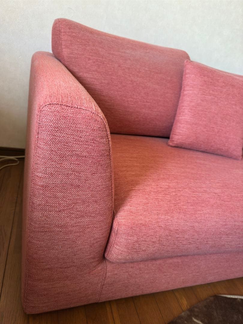 ニトリ　2人掛け　ソファ クッション付き