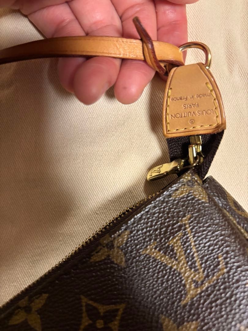 ルイ・ヴィトン モノグラム ポーチ型バッグ