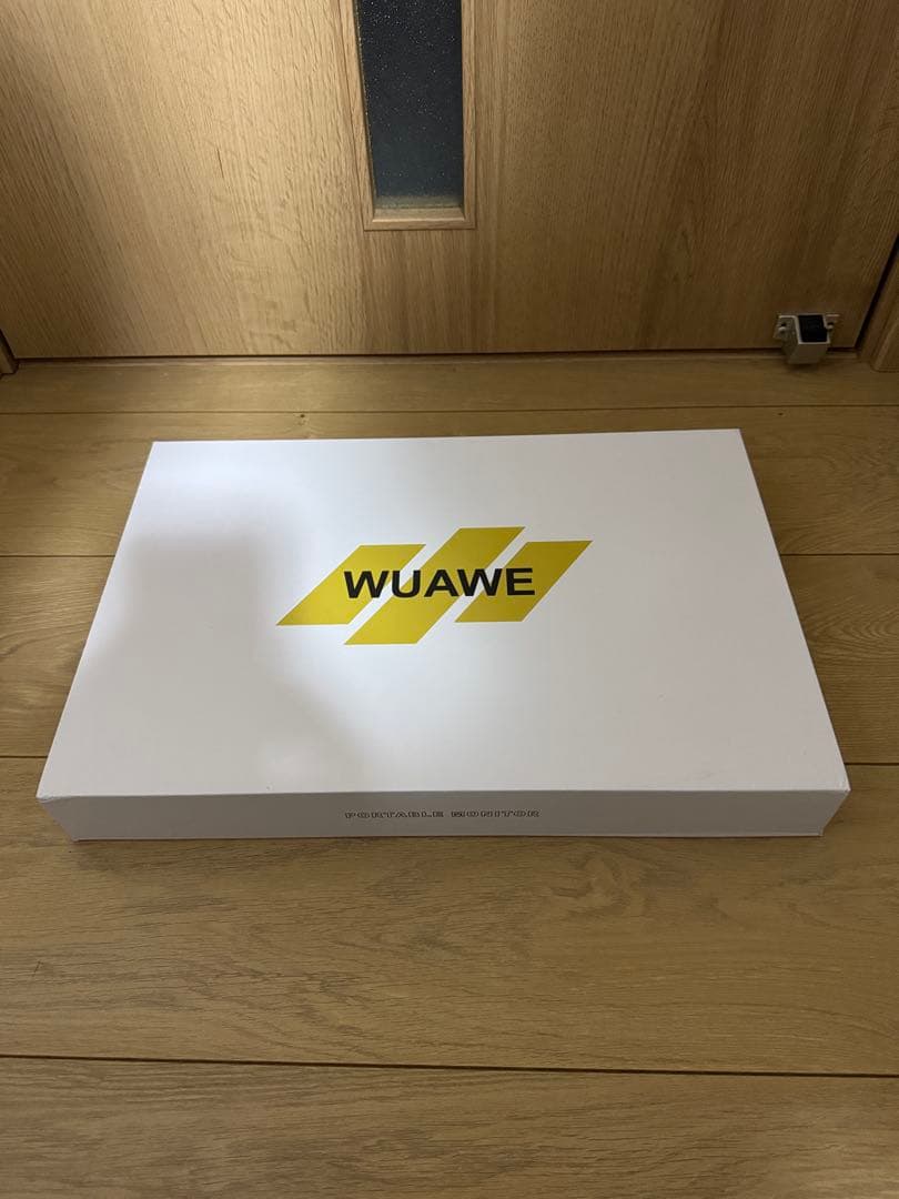 15.6インチ フルHD ポータブルモニター