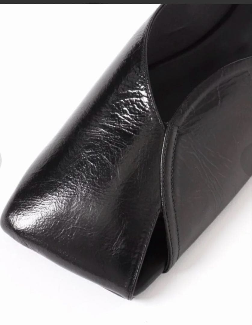 GRISEレザースクエアARTYフラット