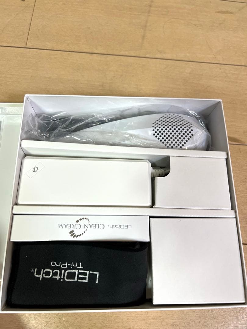 【未使用】 クールプロジェクト レディッチトリプロ 家庭用LED美容器