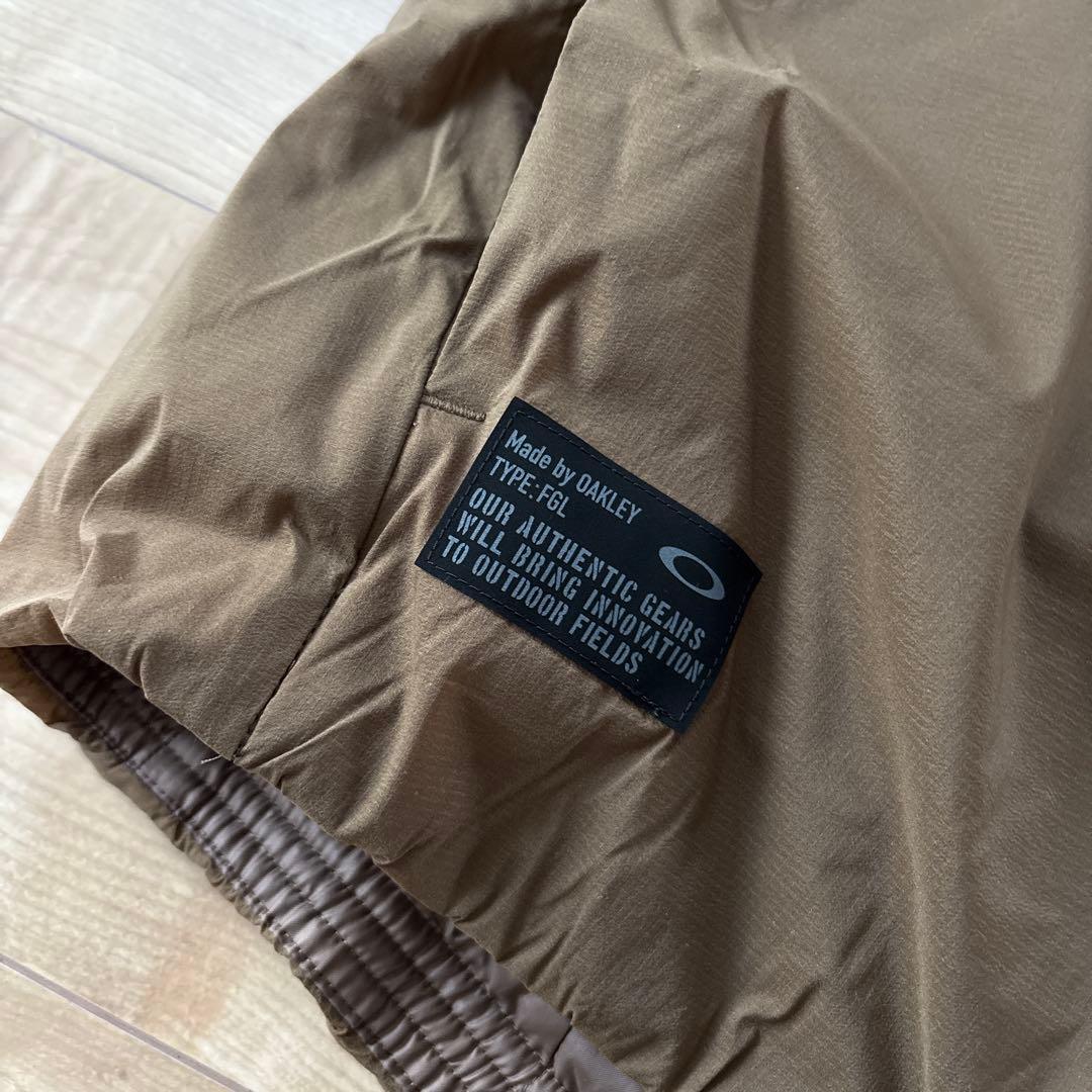 新品　オークリー　メンズ　撥水　軽量　中綿アウター　保温　ブラウン　XL