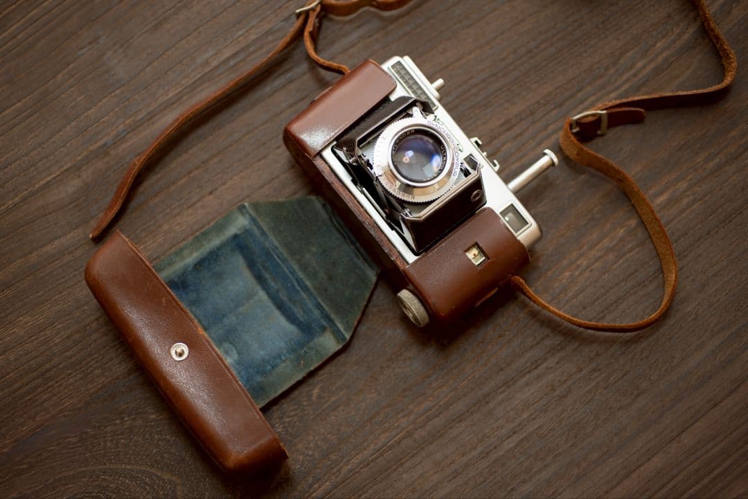 Voigtlander VITESSA L ULTRON 50mmF2 革ケース