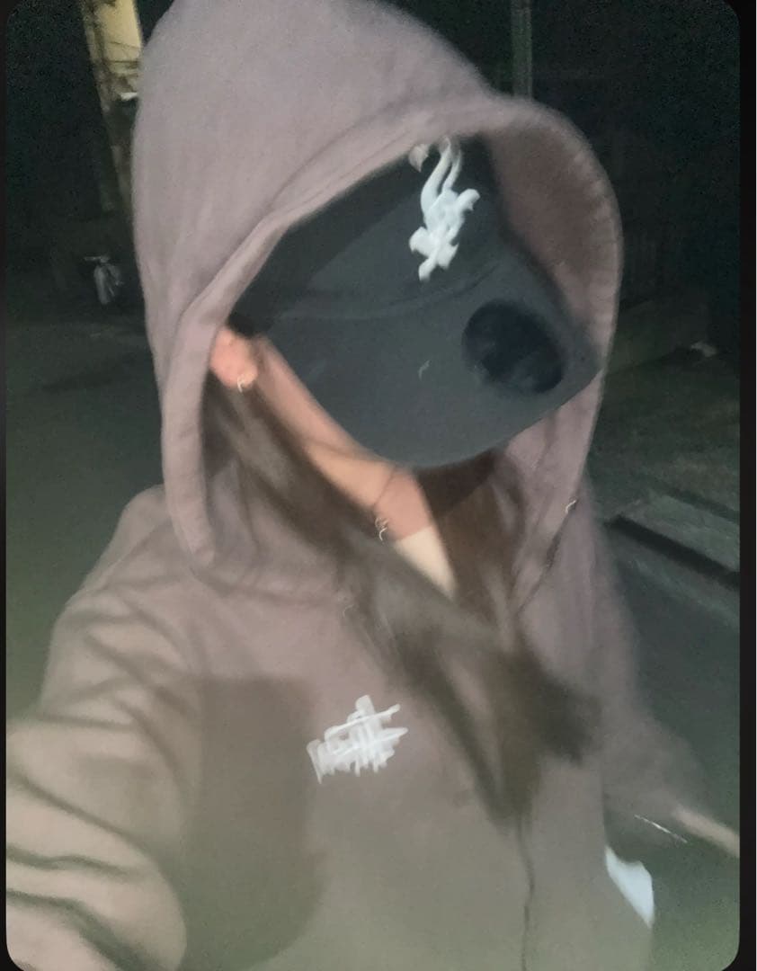 Stussy ブラウン ジップアップパーカー