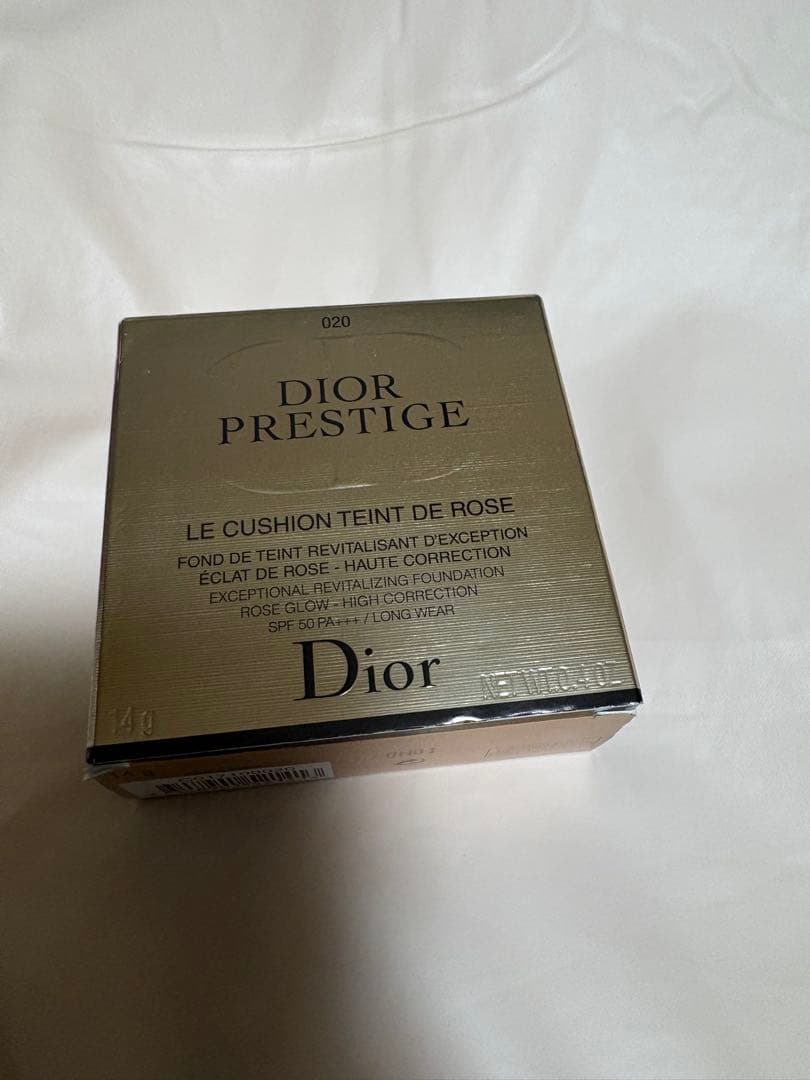⭐️ディオール プレステージ　ルタンドゥローズ　クッションファンデーション020⭐️