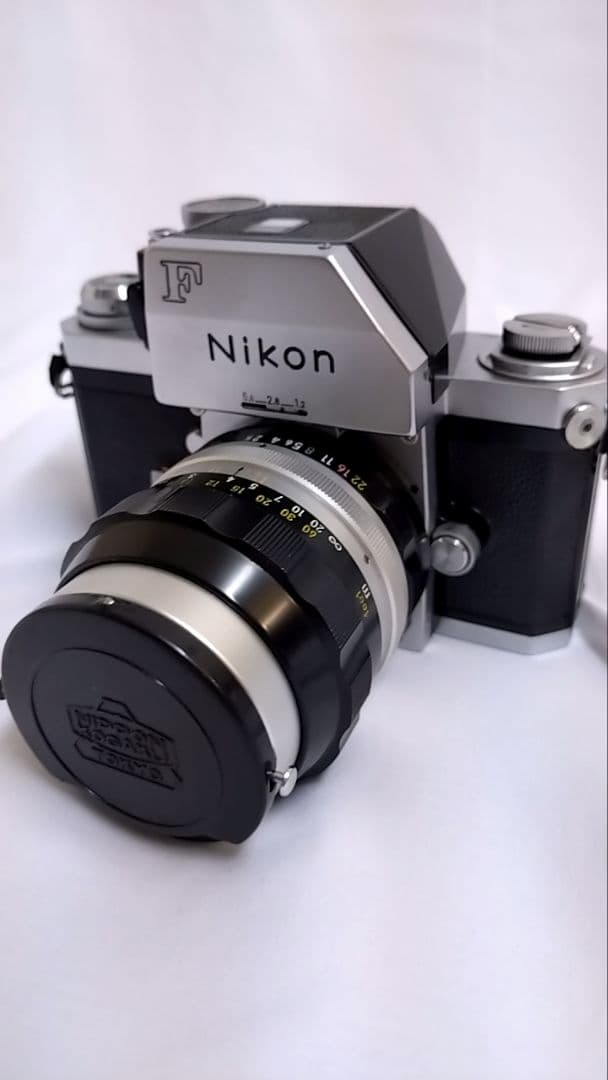 Nikon F フィルム一眼レフカメラ Nikkor-Pレンズ付き