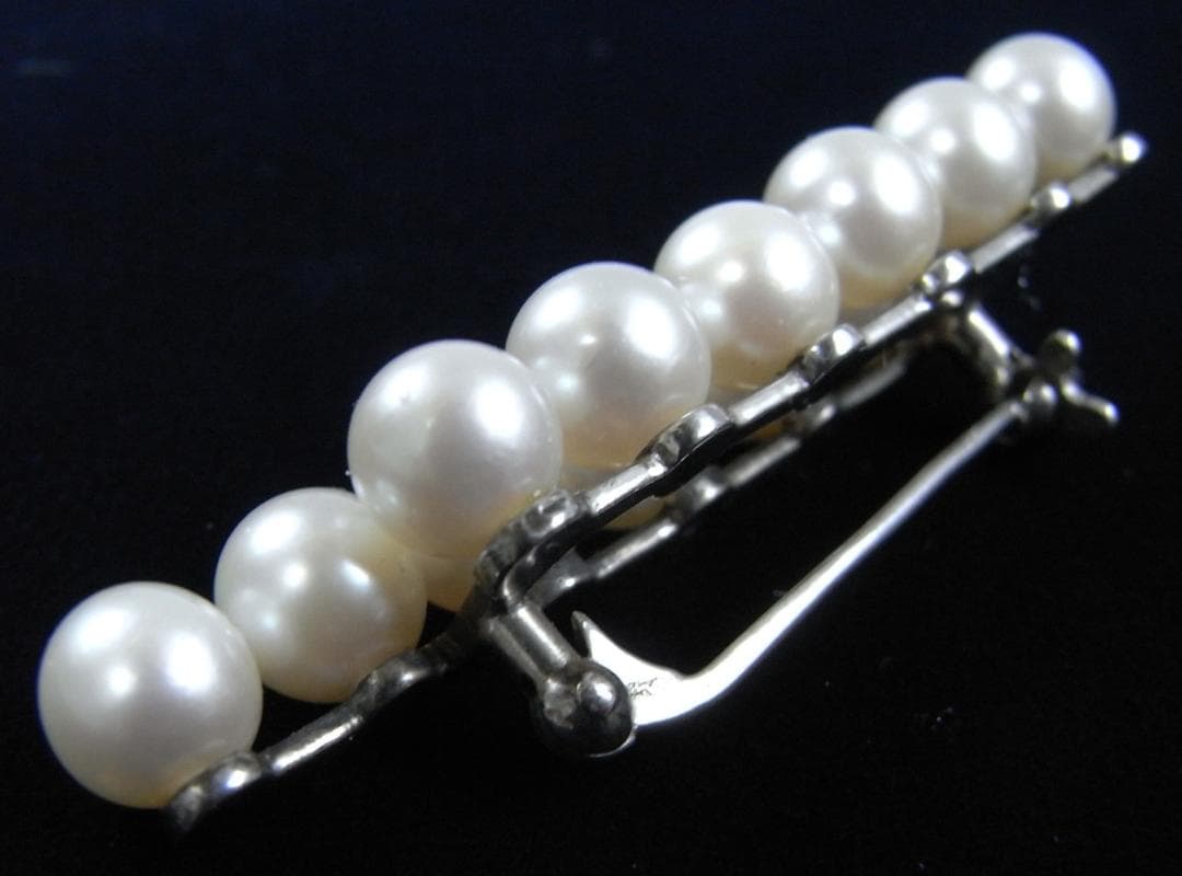★925シルバー(銀製)・１２粒アコヤ真珠（本真珠）アンティークブローチ★