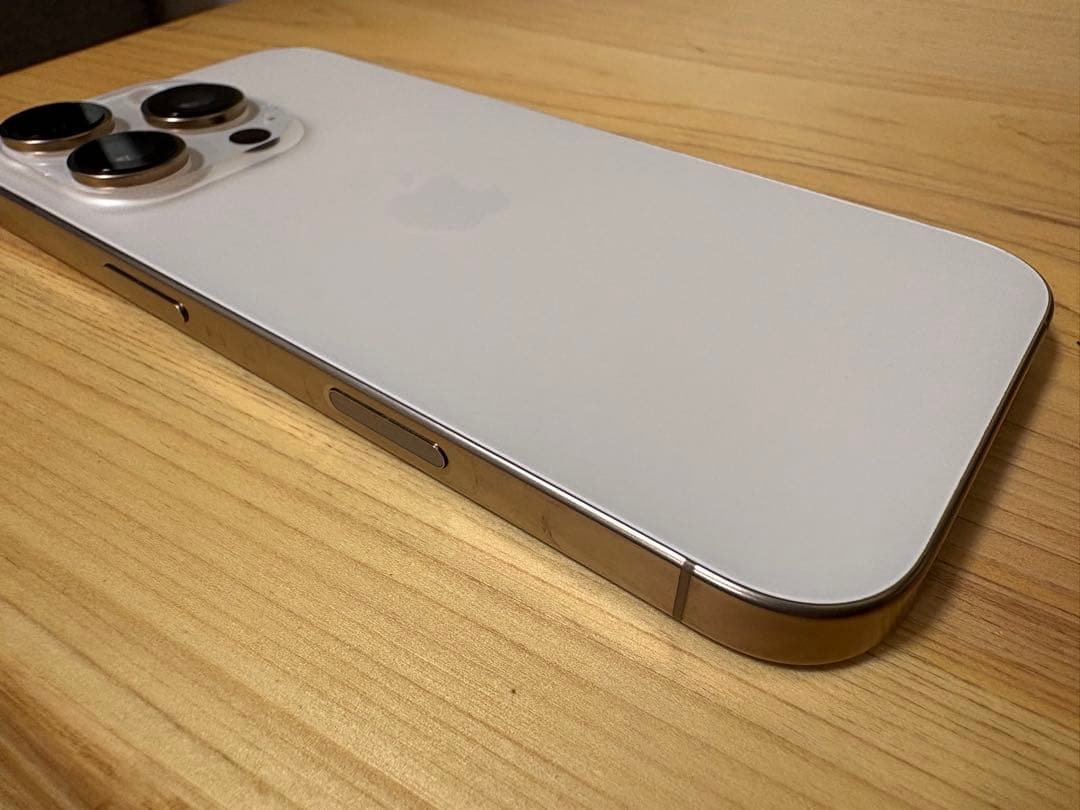 【新品同等】iPhone16Pro 128GB デザートチタニウム 本体