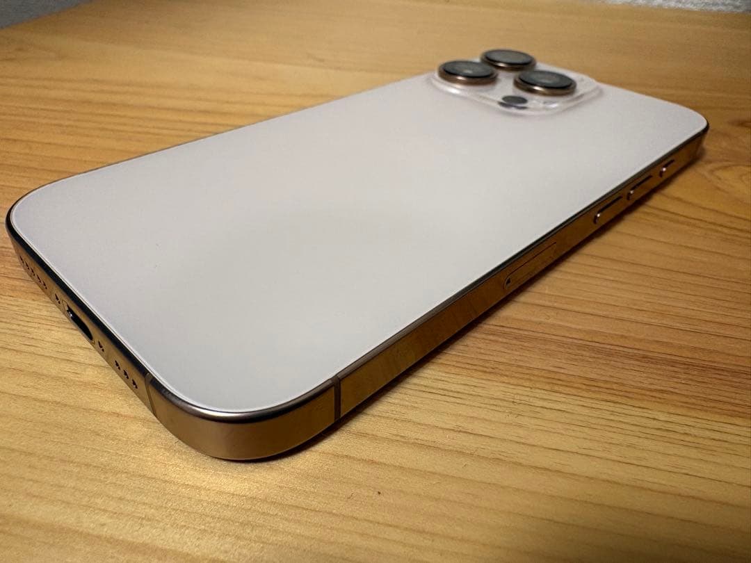 【新品同等】iPhone16Pro 128GB デザートチタニウム 本体