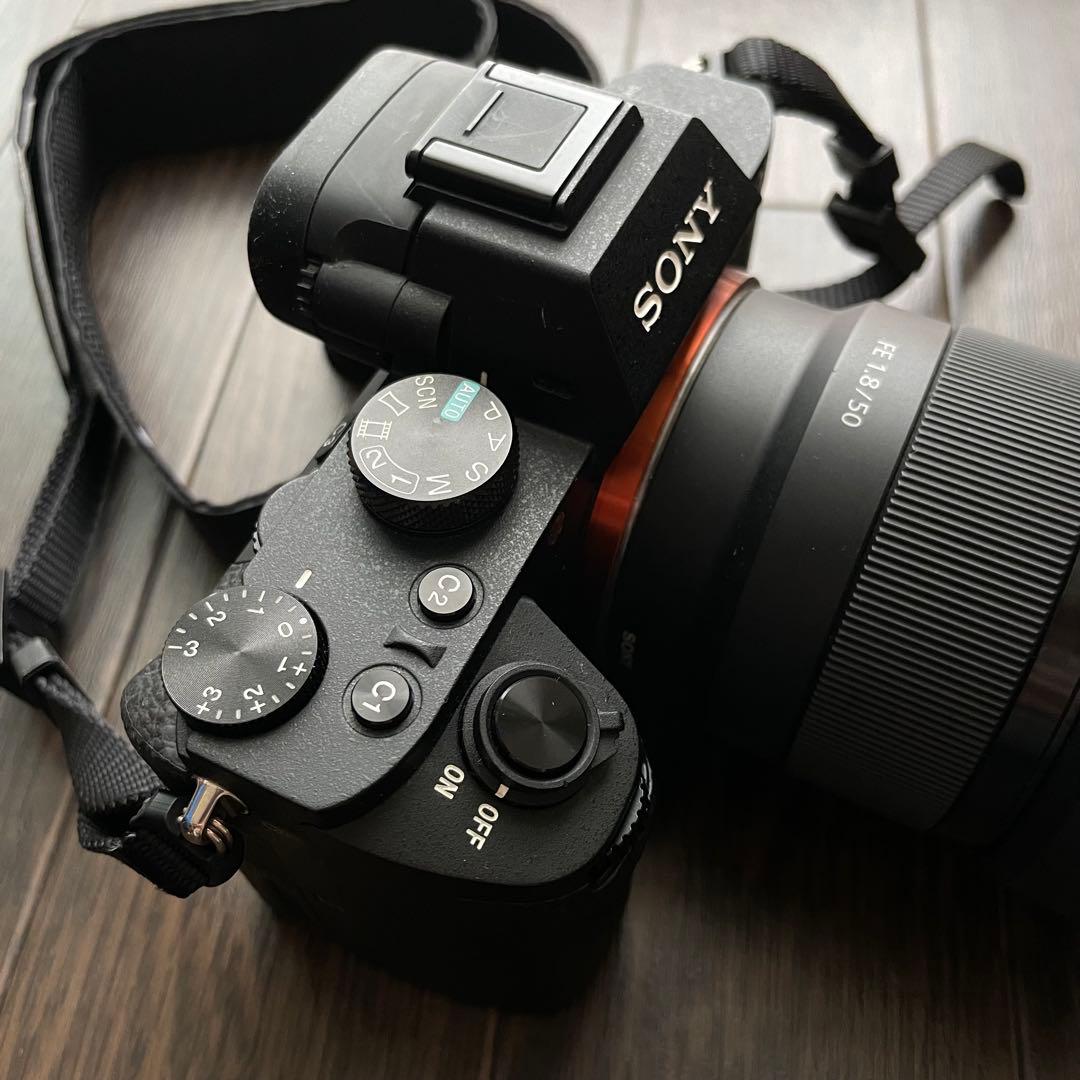 SONY α7Ⅱ 本体 ILCE-7M2 + 単焦点レンズ + カメラバッグ