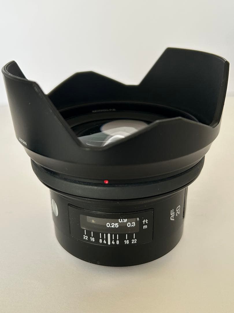 MINOLTA AF 20mm F2.8 広角レンズ　フード・キャップ付き