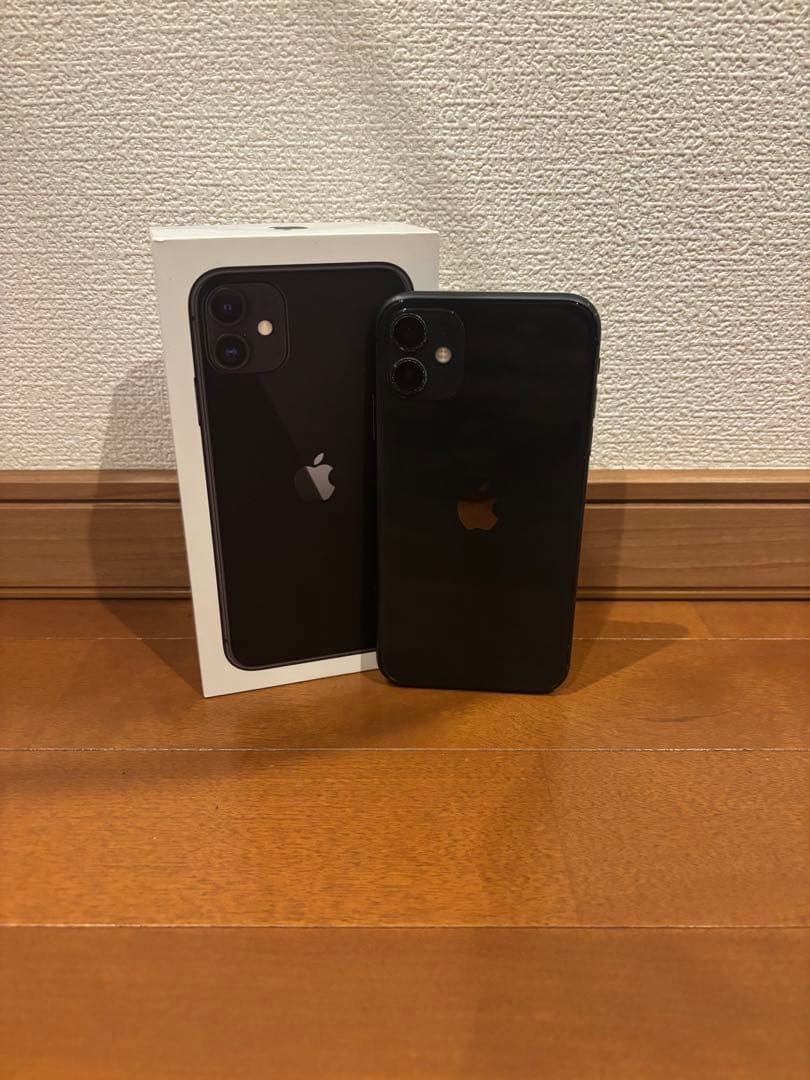 Apple iPhone 11 ブラック 本体とケース