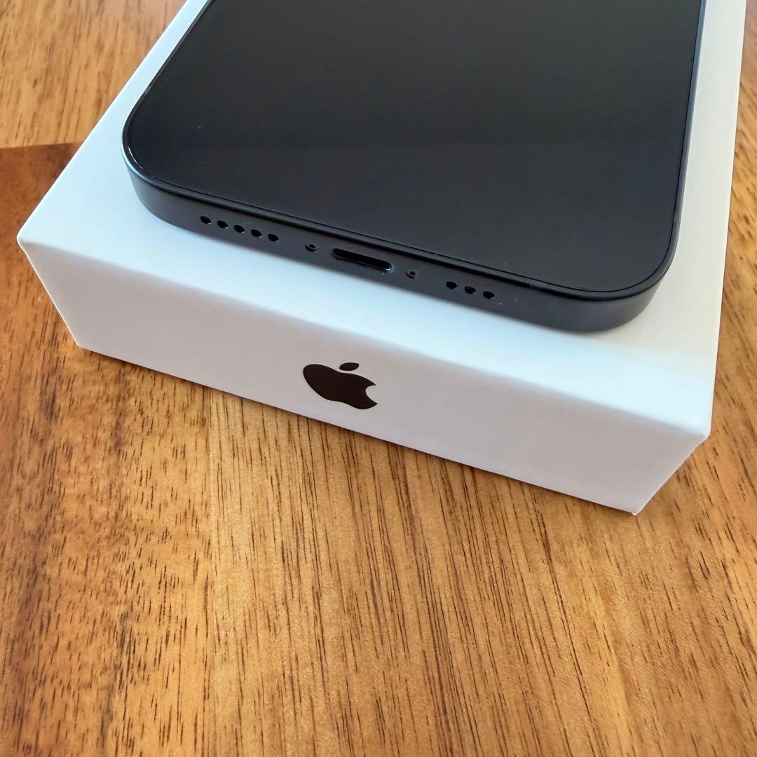 【美品】Apple iPhone 14 128GB SIMフリー 本体