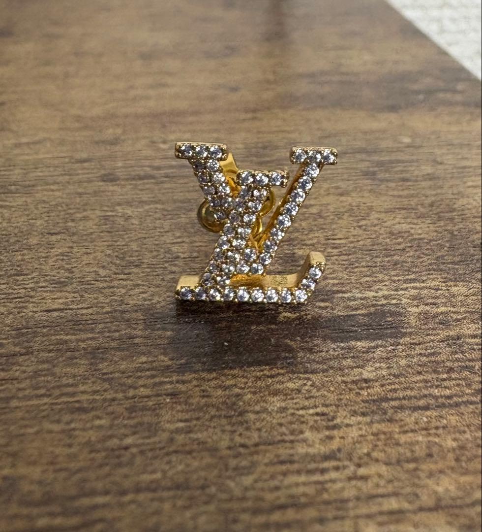 Louis Vuitton ピアス(両耳用)