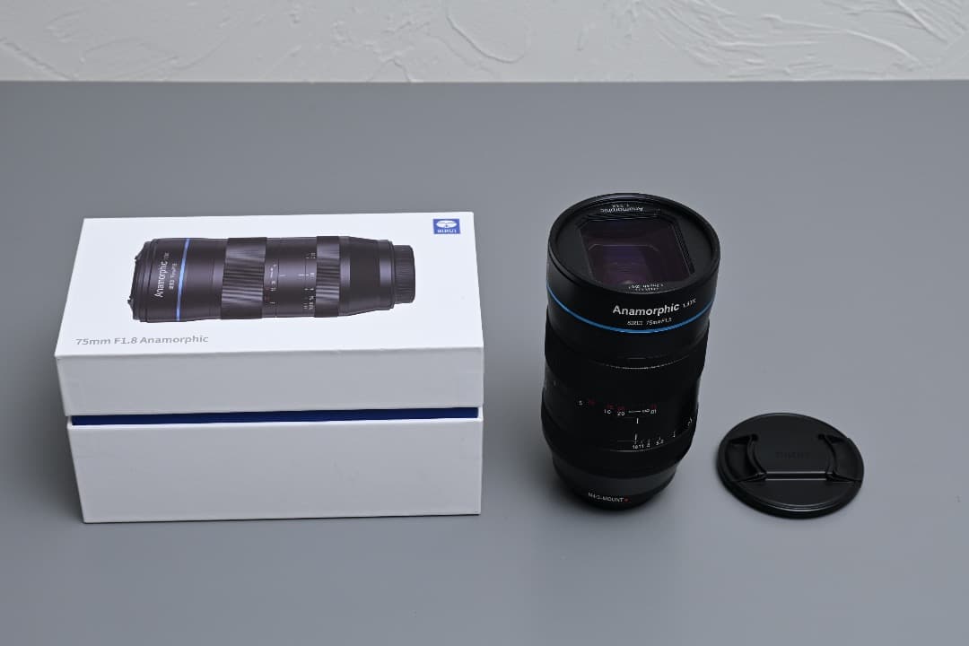 SIRUI 75mm F1.8 1.33X　アナモルフィックレンズ 4/3用