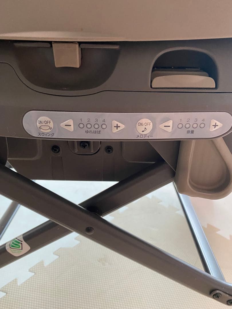 Combi スウィングベッド・チェア グレー・ホワイト