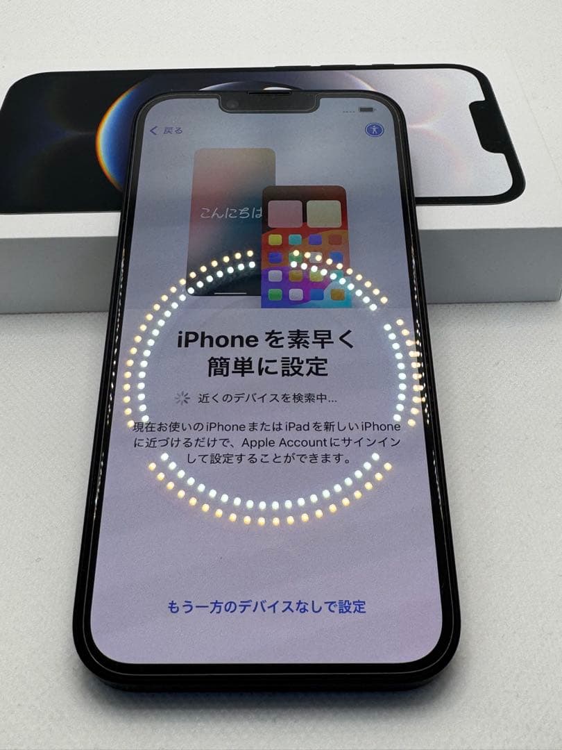 SIMフリー Apple iPhone 16e フィルムとケース付き