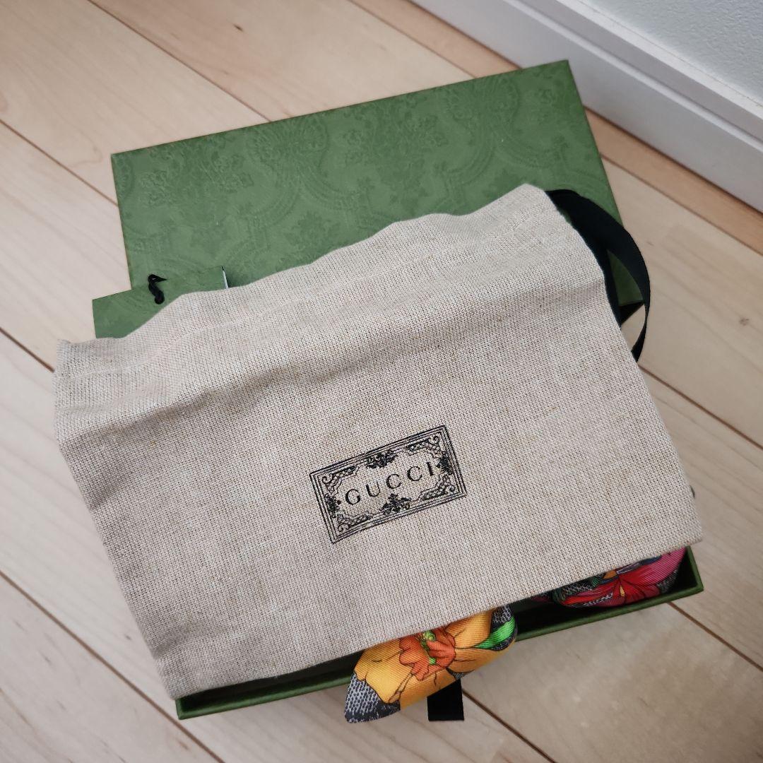 GUCCI　シュシュ　新品