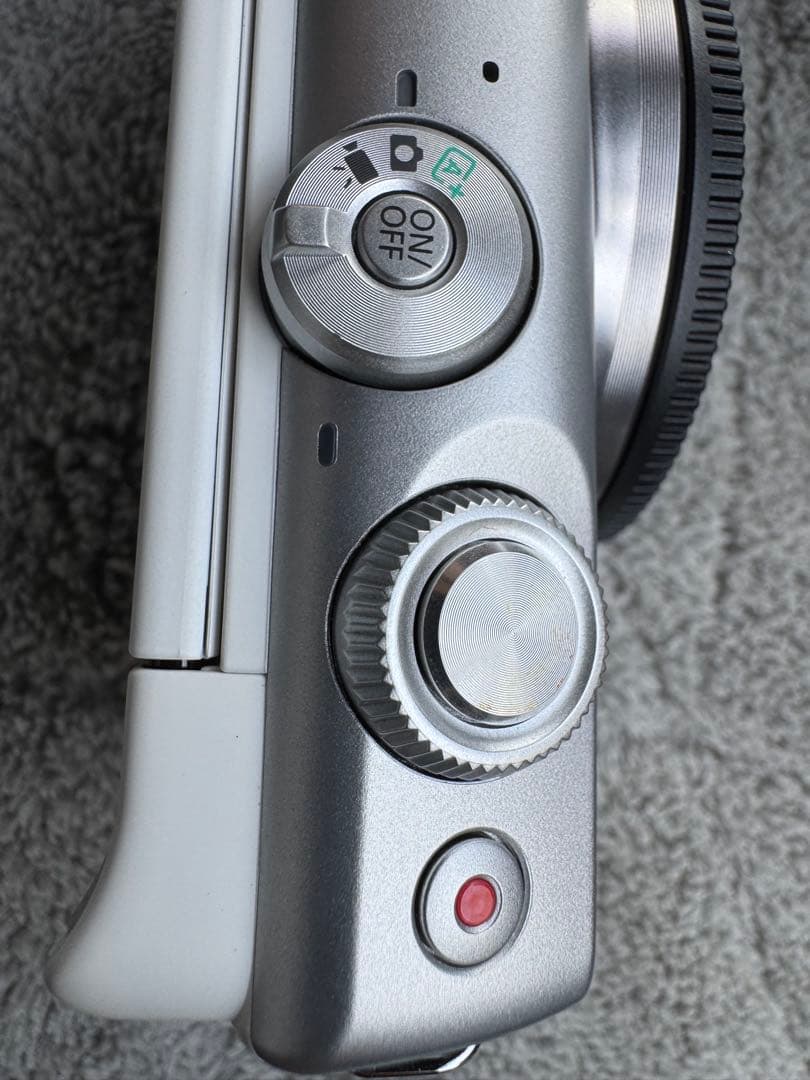 Canon EOS M100 ミラーレスカメラセット