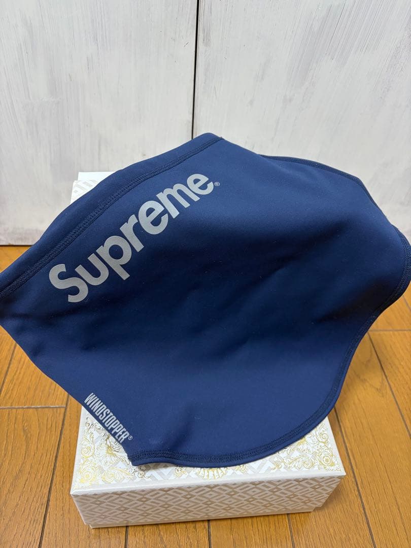 ＳＵＰＲＥＭＥ　シュプリーム　ネックウォーマー　ネイビー
