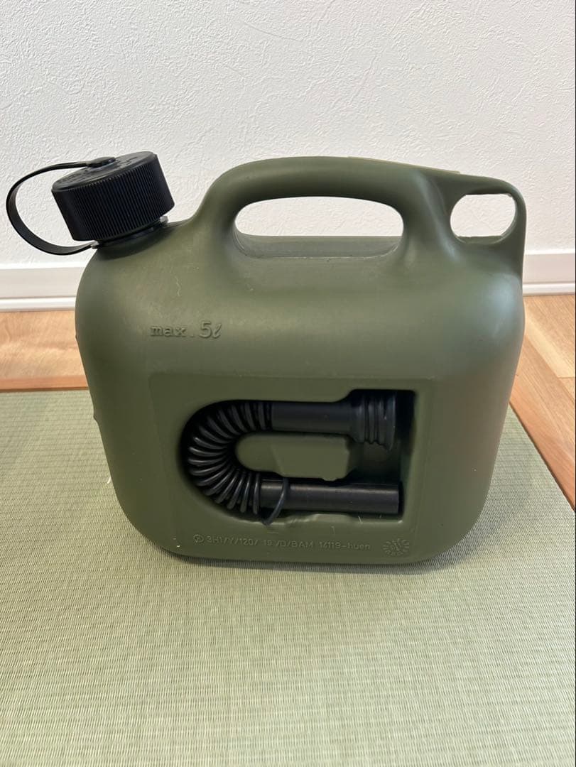 【中古】 CORONA コロナ 石油ストーブ⭐︎灯油缶付⭐︎