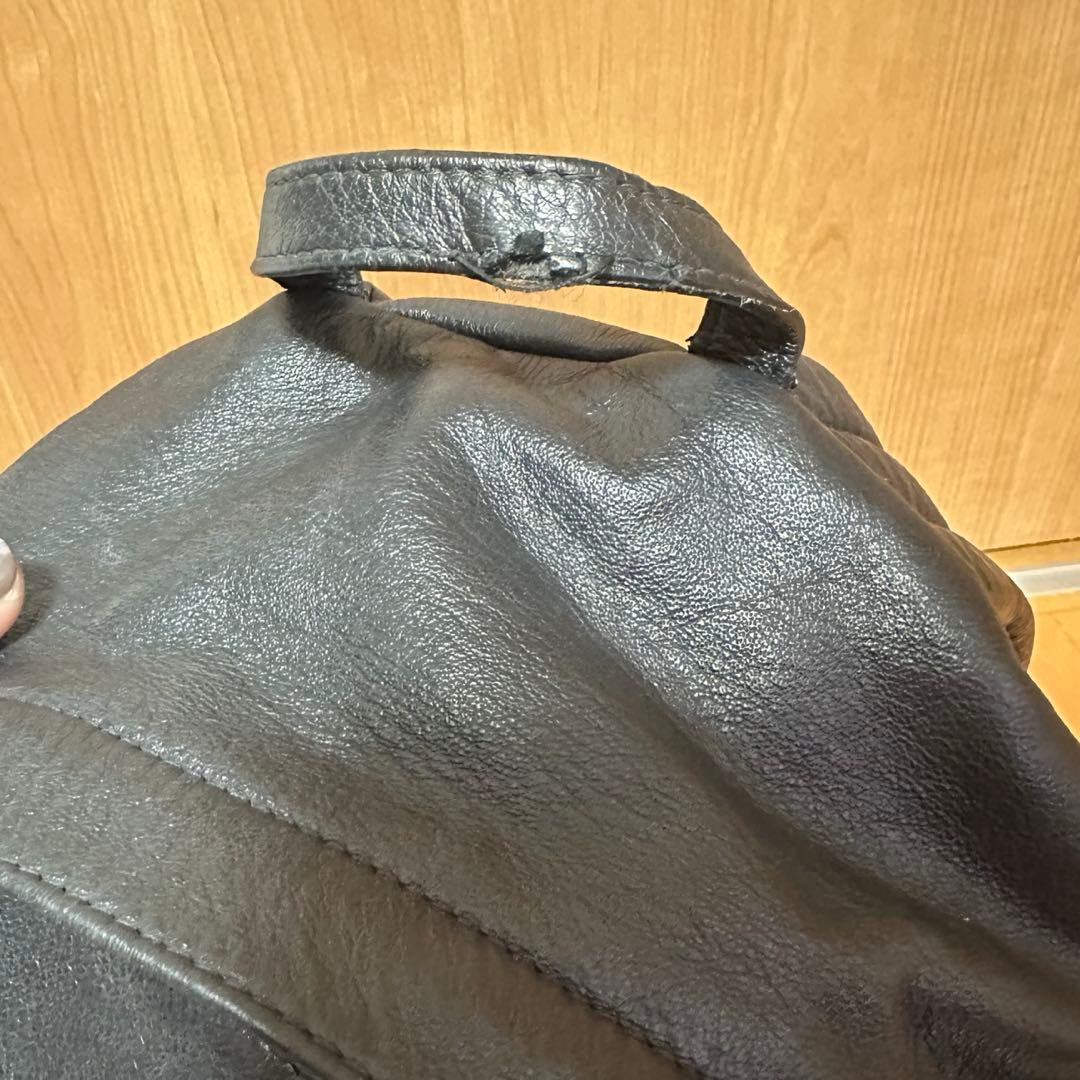 BALENCIAGA ブラックレザーリュック