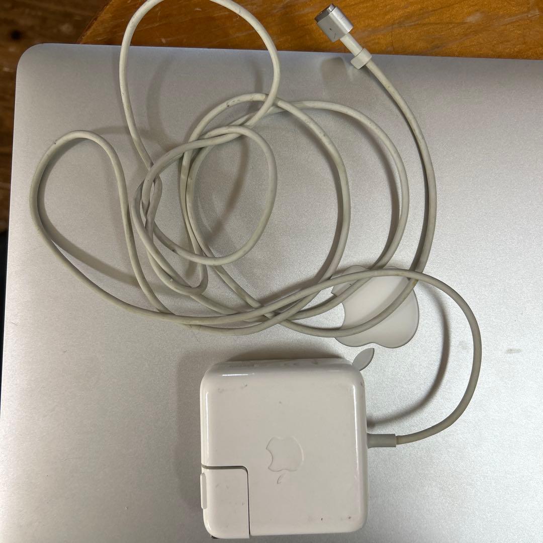 APPLE MacBook Air 13インチ Core i5