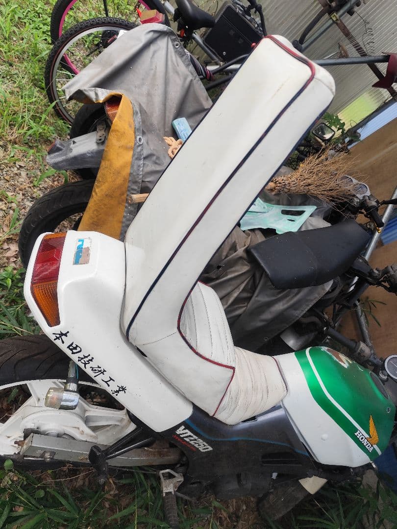 VTZ250 VT250f MC15 白エナメル三段シート墓石