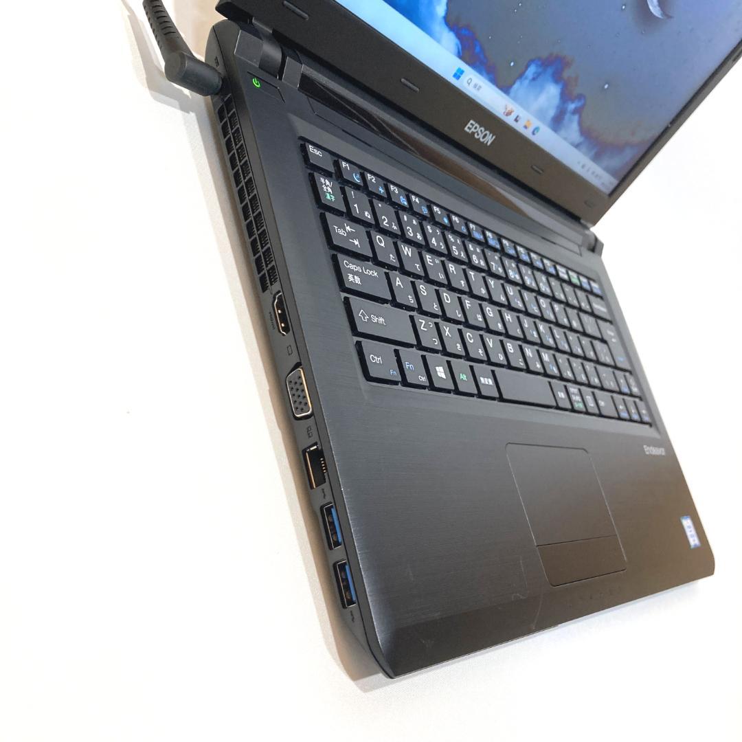 初心者✨大容量・カメラ・DVD✨シルバー✨すぐ使えるノートパソコン◇D441-2