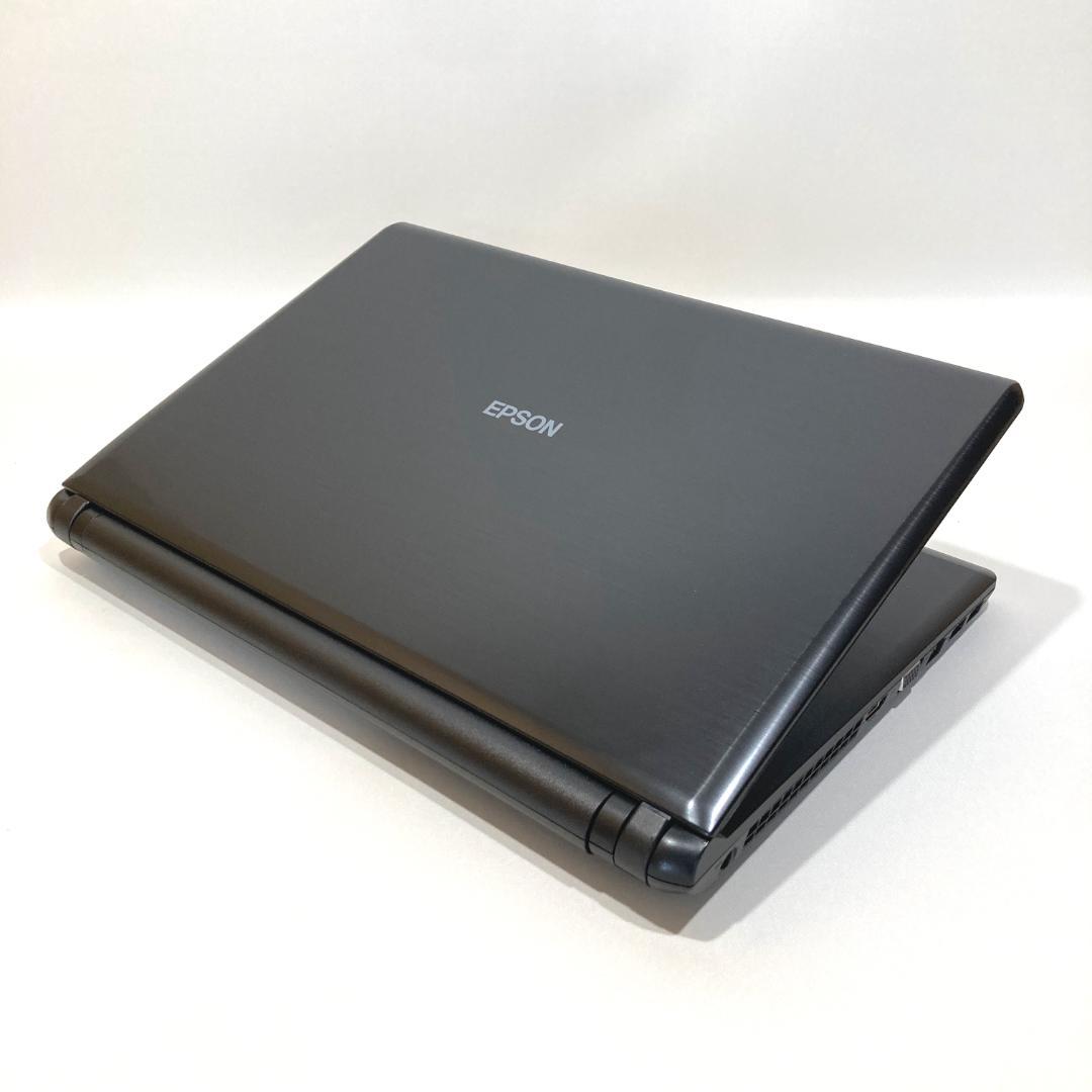 初心者✨大容量・カメラ・DVD✨シルバー✨すぐ使えるノートパソコン◇D441-2