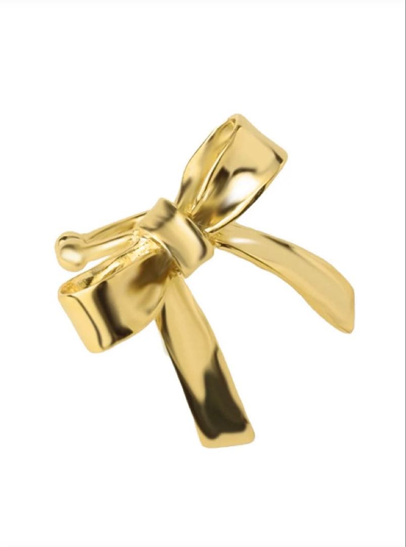 【新品】LOVE BY e.m. リボンイヤーカフ