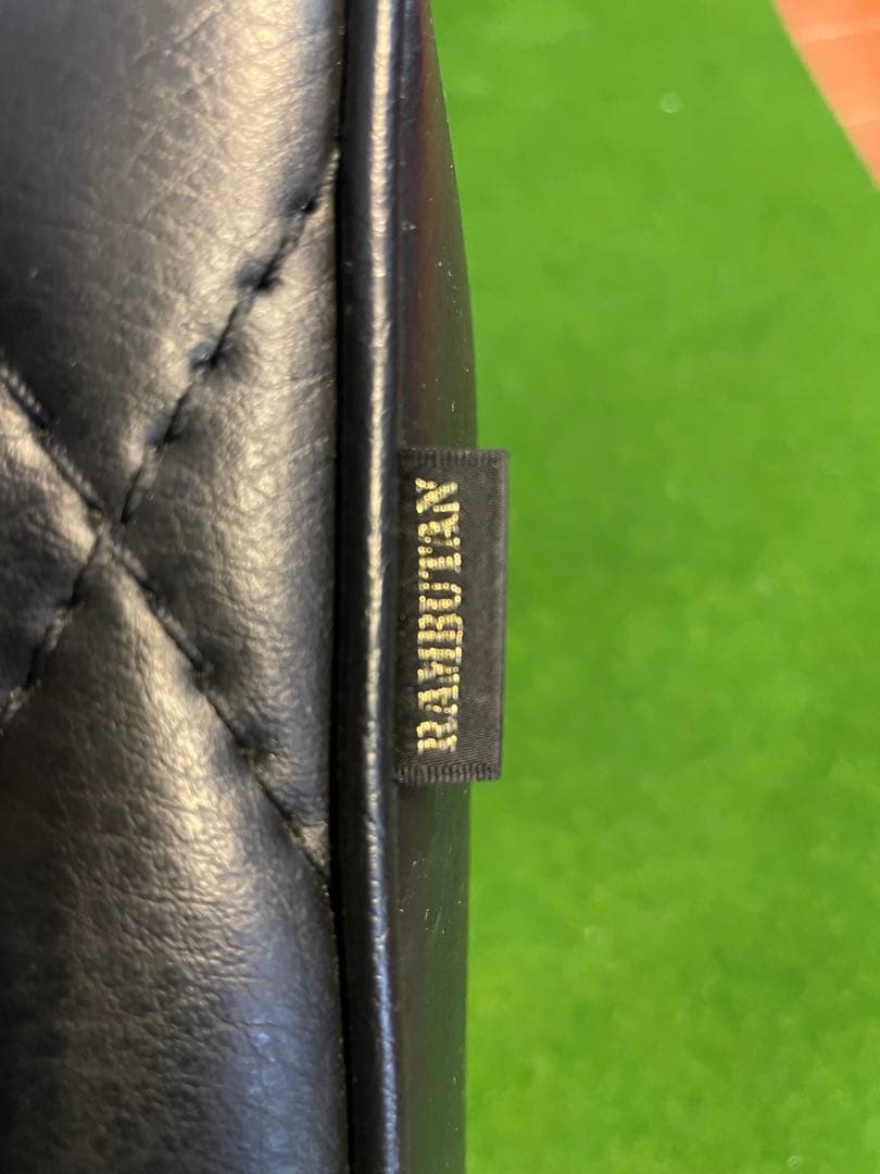 ハーレー　RAMBUTAN キンクイシート　合皮　4速フレーム リジッド