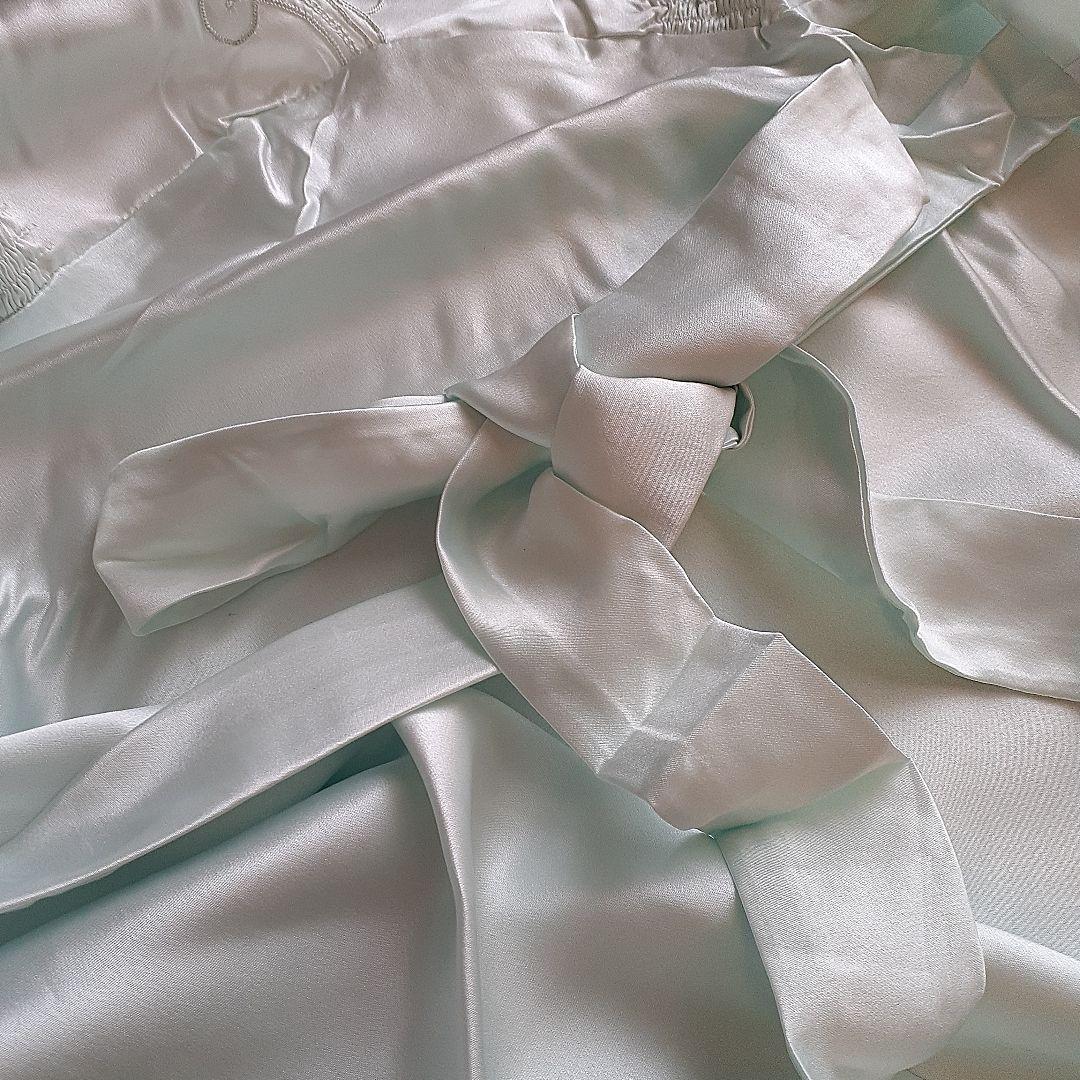 シルク100%パジャマワンピースとシルクパジャマ２点、最高級クラス絹