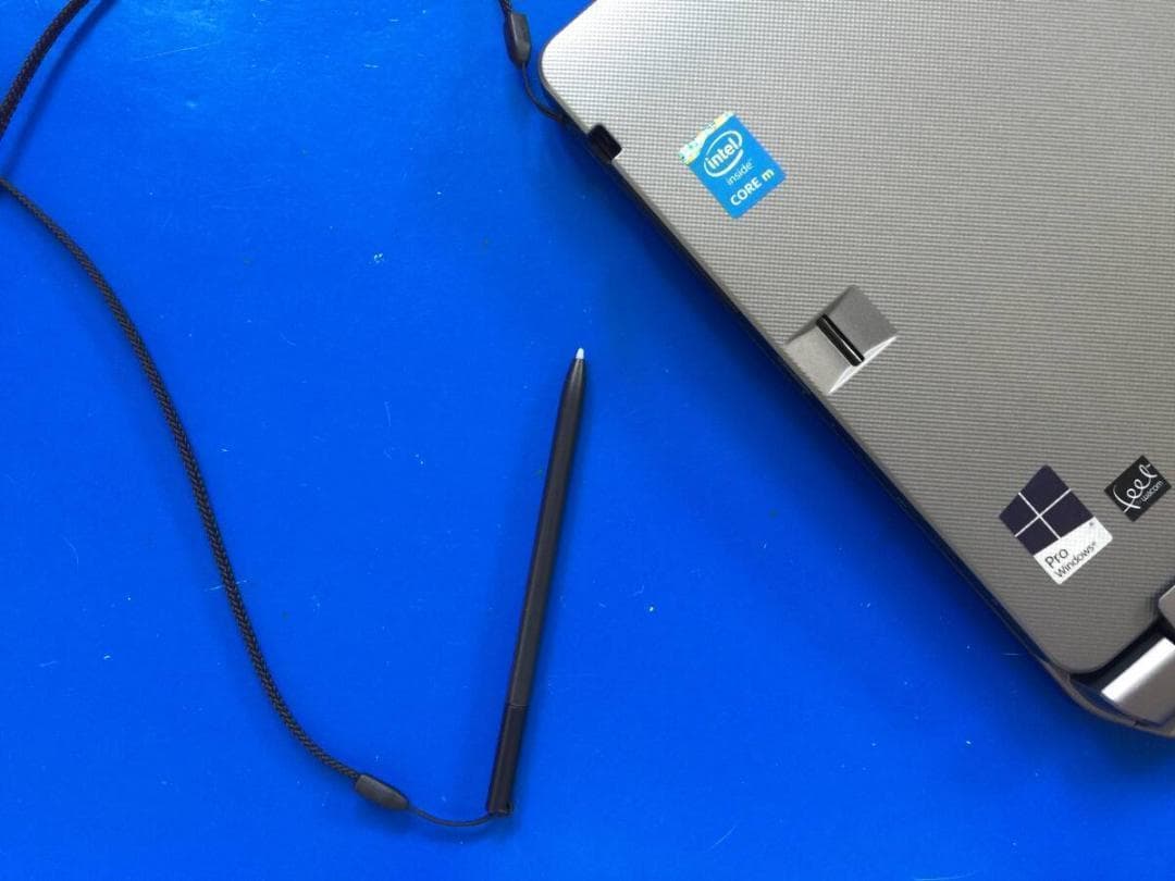 富士通 ARROWS Tab Q665 11.6型 タブレットノートパソコン