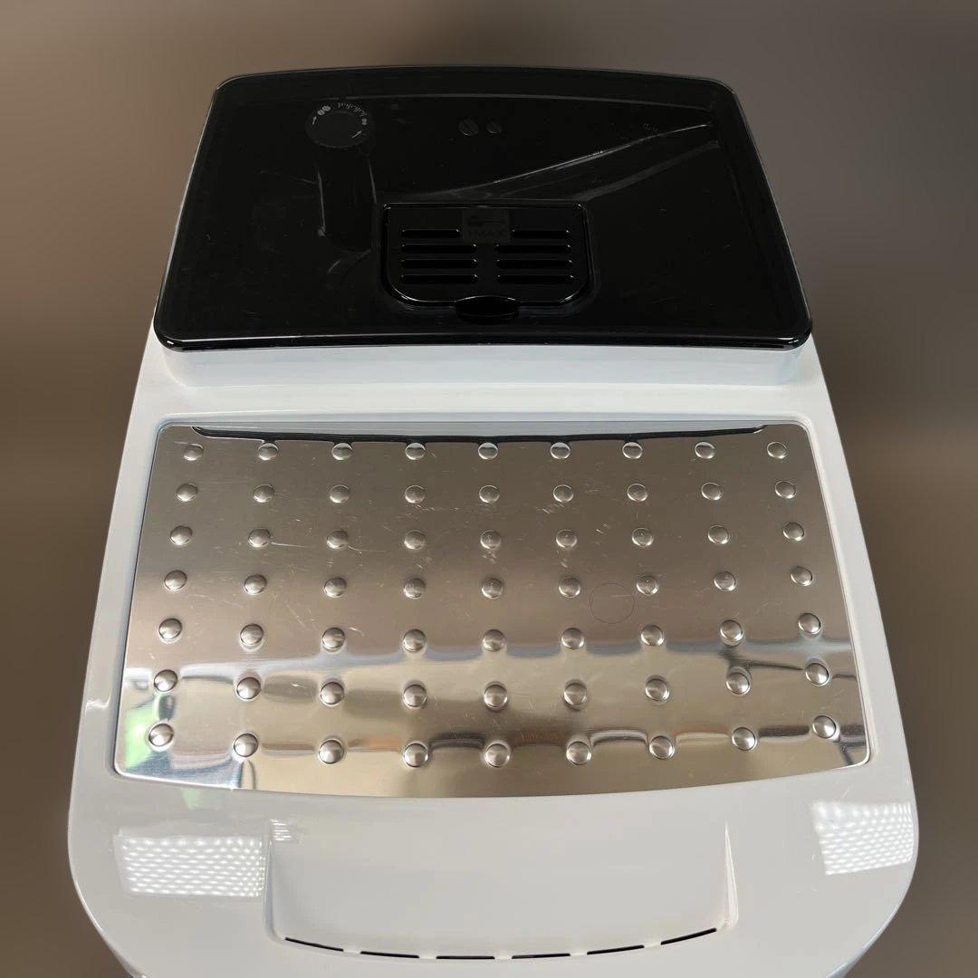 デロンギマグニフィカS コンパクト全自動コーヒーマシン　ECAM22112