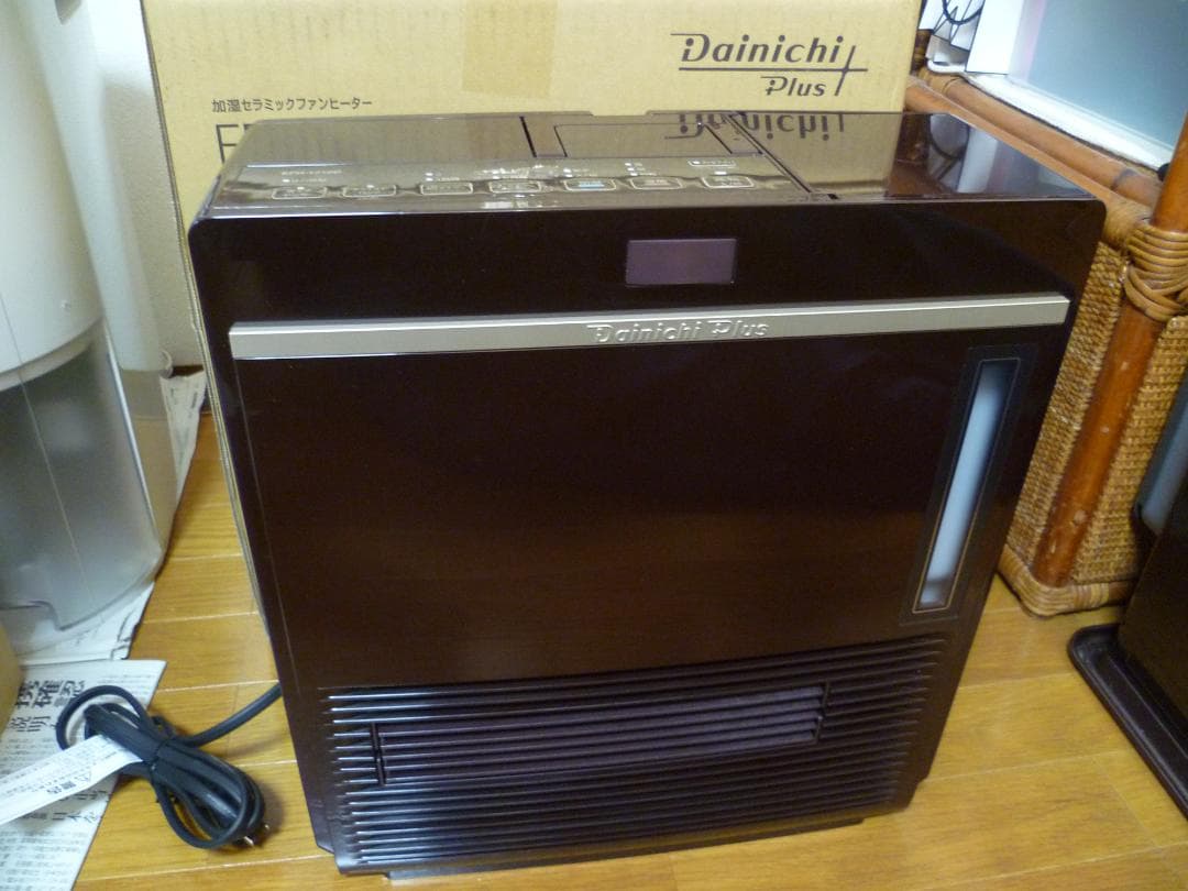 DAINICHI/ダイニチ　加湿セラミックファンヒーターEFH-1218D