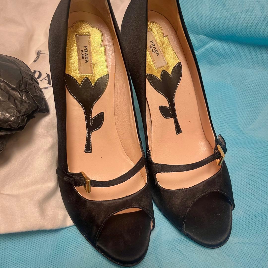 PRADA プラダ 花 パンプス