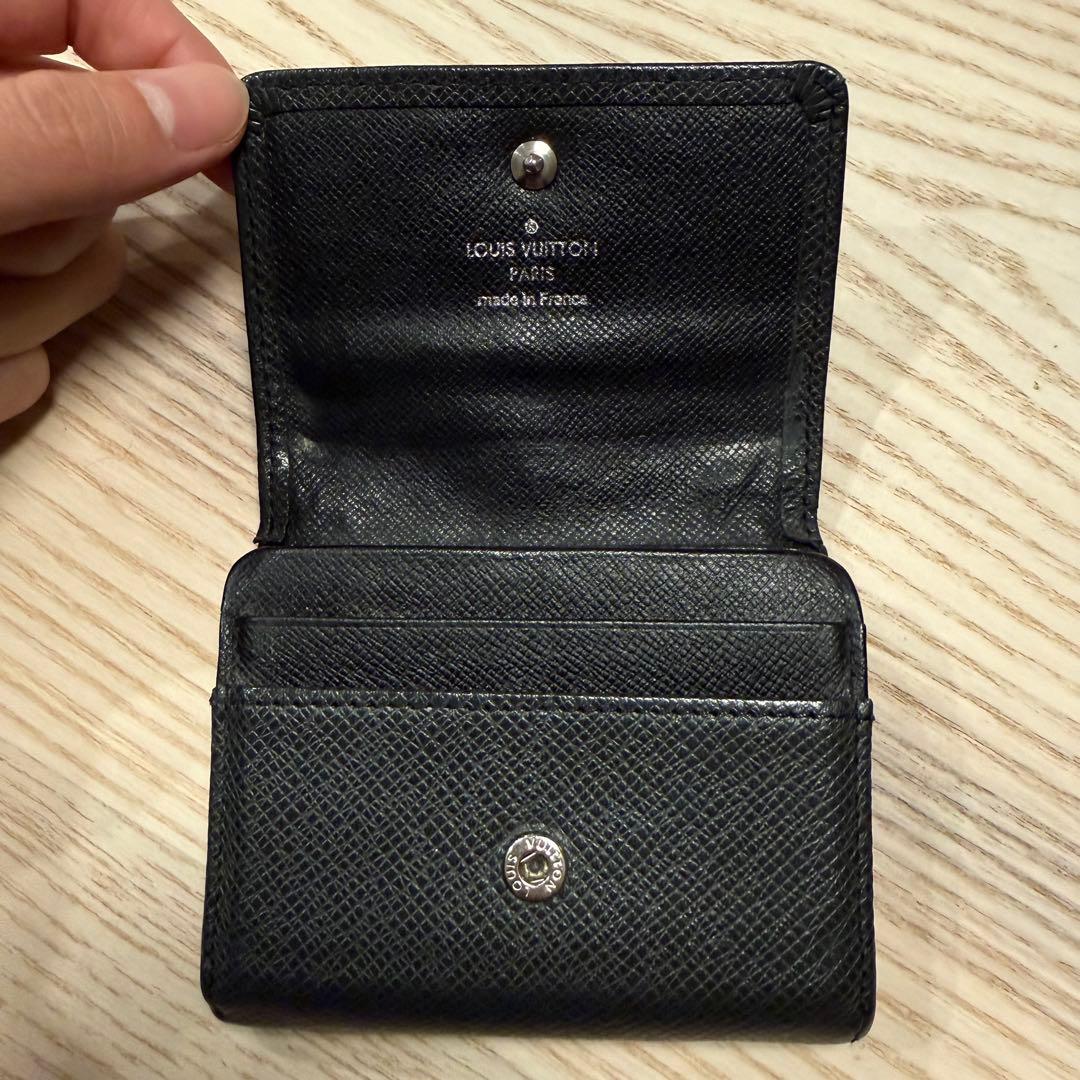 LOUIS VUITTON タイガ　ケース