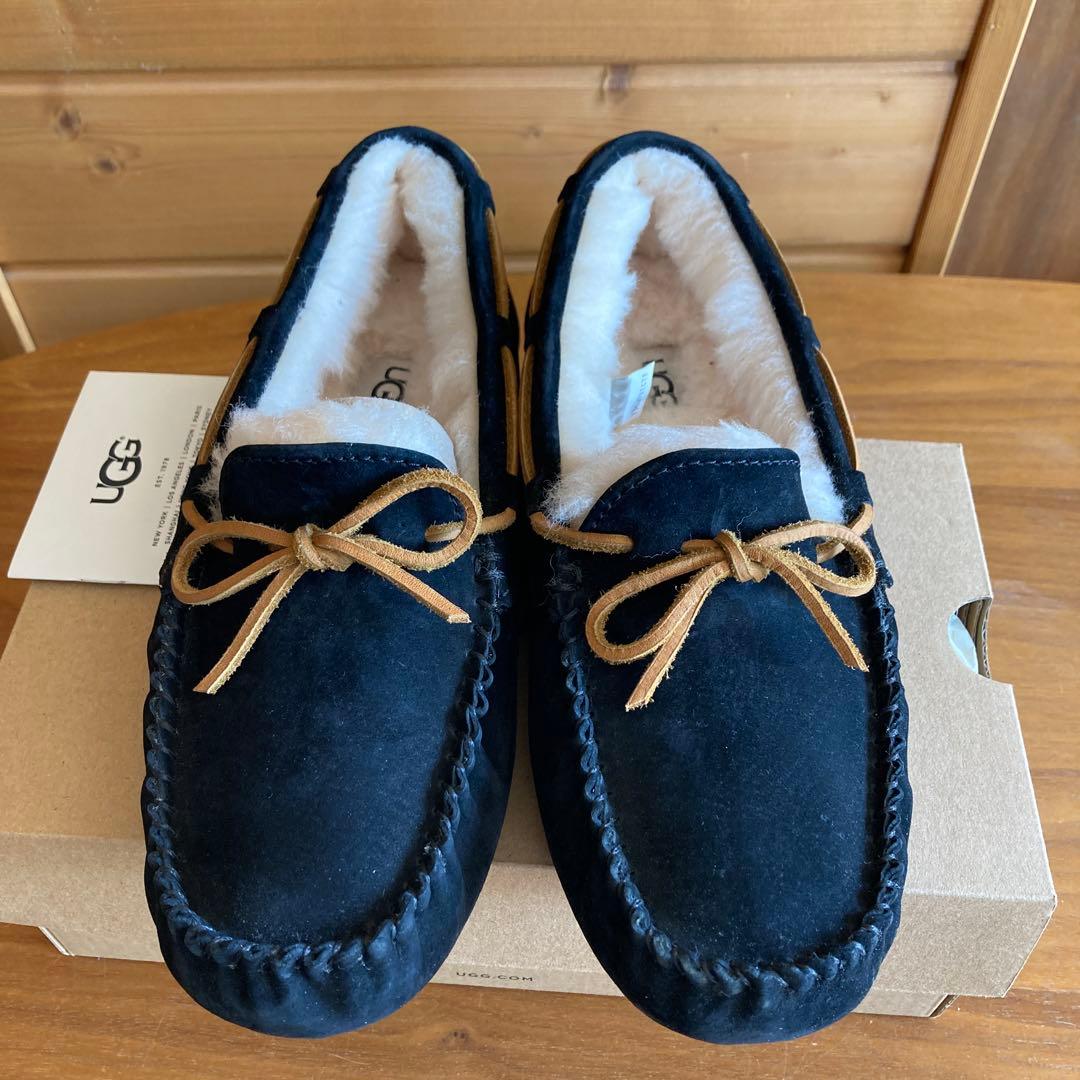 【Chi-⭐︎】【新品】UGG DAKOTA ダコタ 24cm(US7) 黒