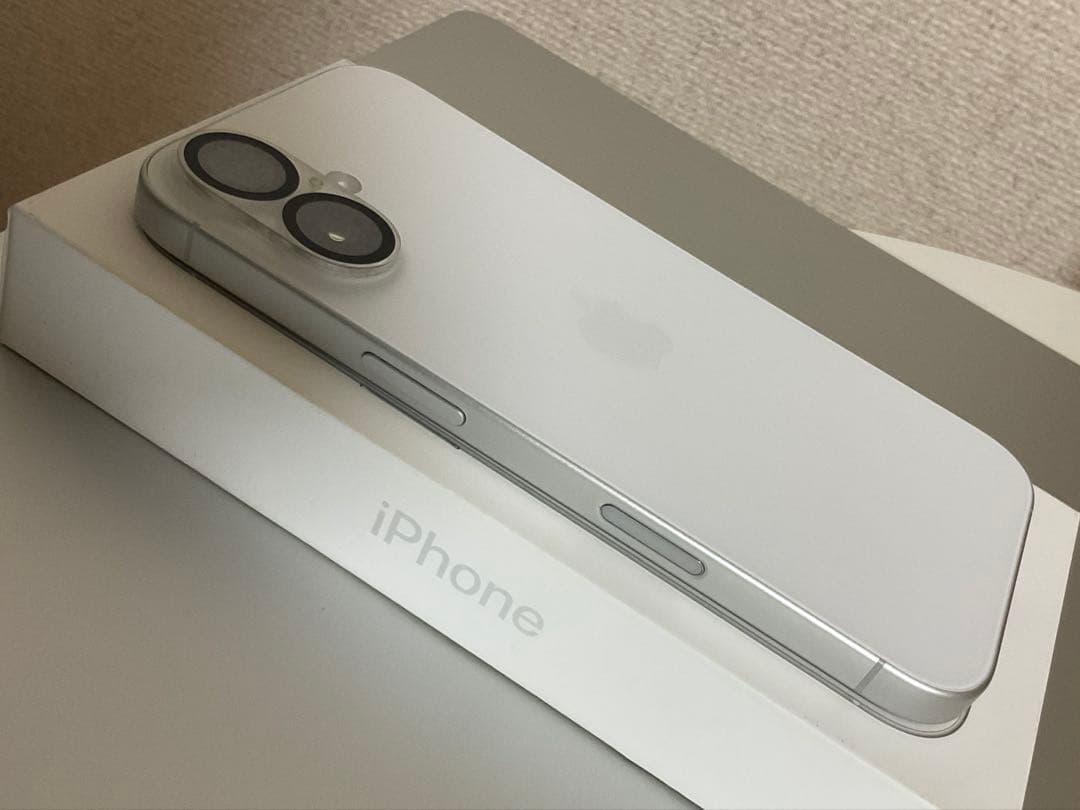 【美品】 Apple iPhone16 128GB 91% SIMフリー