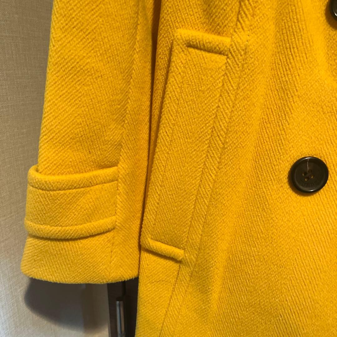 バーバリー厚手の黄色ダブルハーフコート