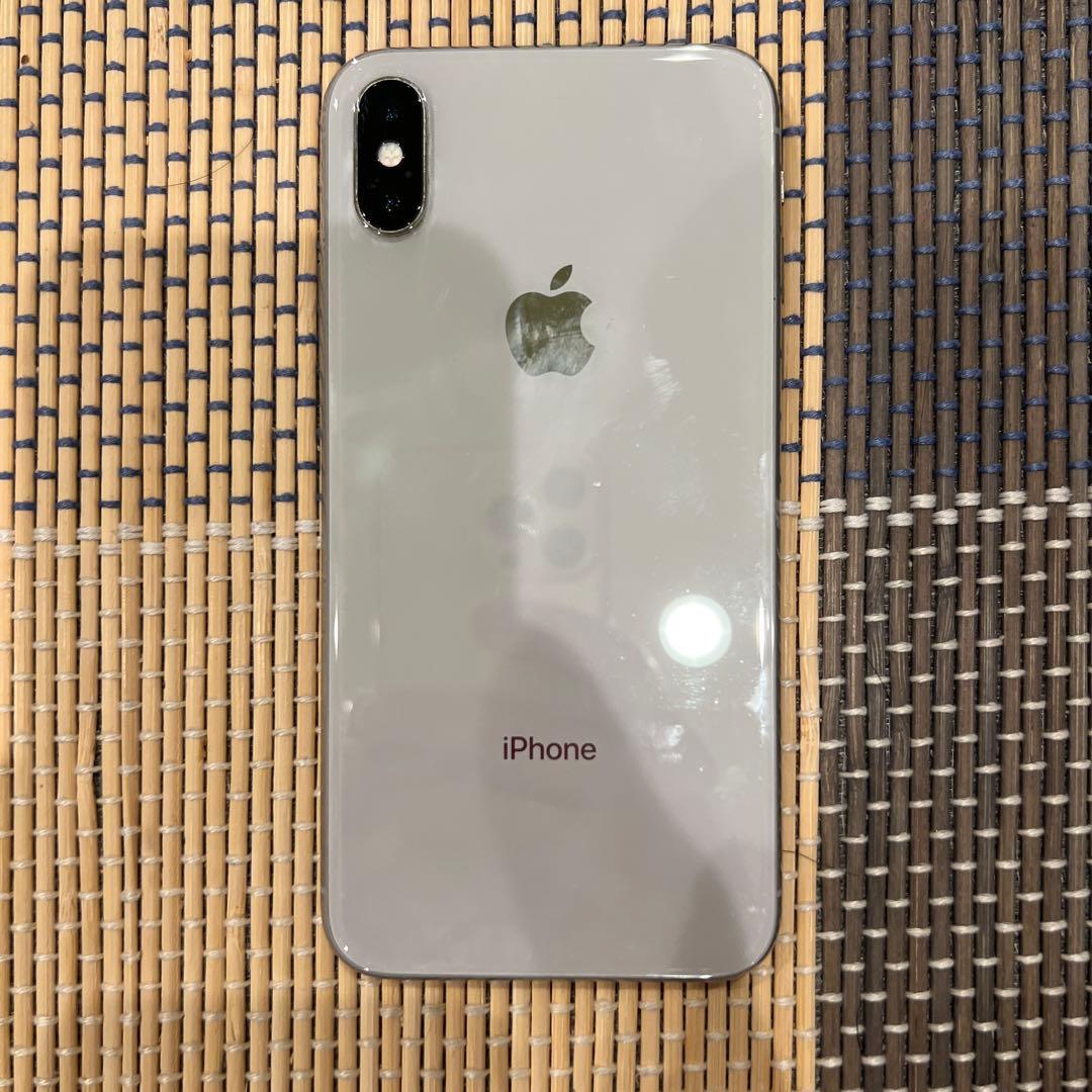 【説明必読】【送料無料】Apple iPhone X シルバー 本体