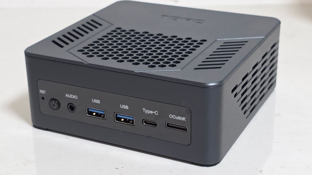 Topton ミニPC(Ryzen AI 9 HX 370 ES品搭載)